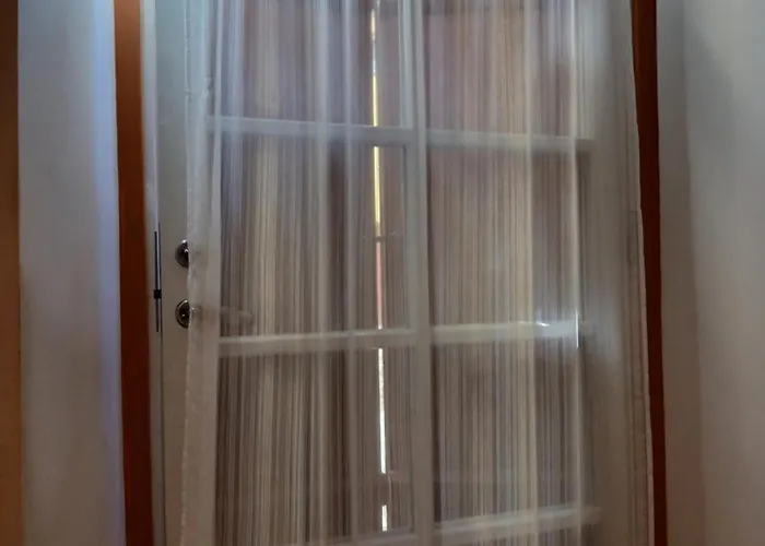 Parlament Aparthotel