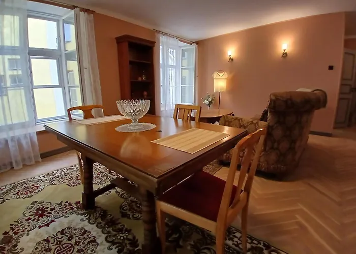 Apart Otel Parlament 3*