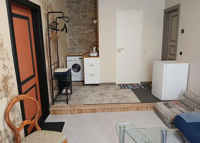 Parlament Apart Otel